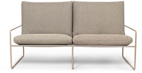 Desert 2-seater Dolce in Braun / Kaschmir präsentiert im Onlineshop von KAQTU Design AG. 2er Sofa ist von Ferm Living