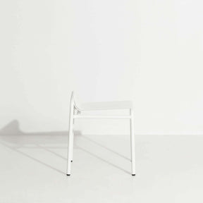 Week-End Gartenhocker in White präsentiert im Onlineshop von KAQTU Design AG. Hocker Outdoor ist von Petite Friture