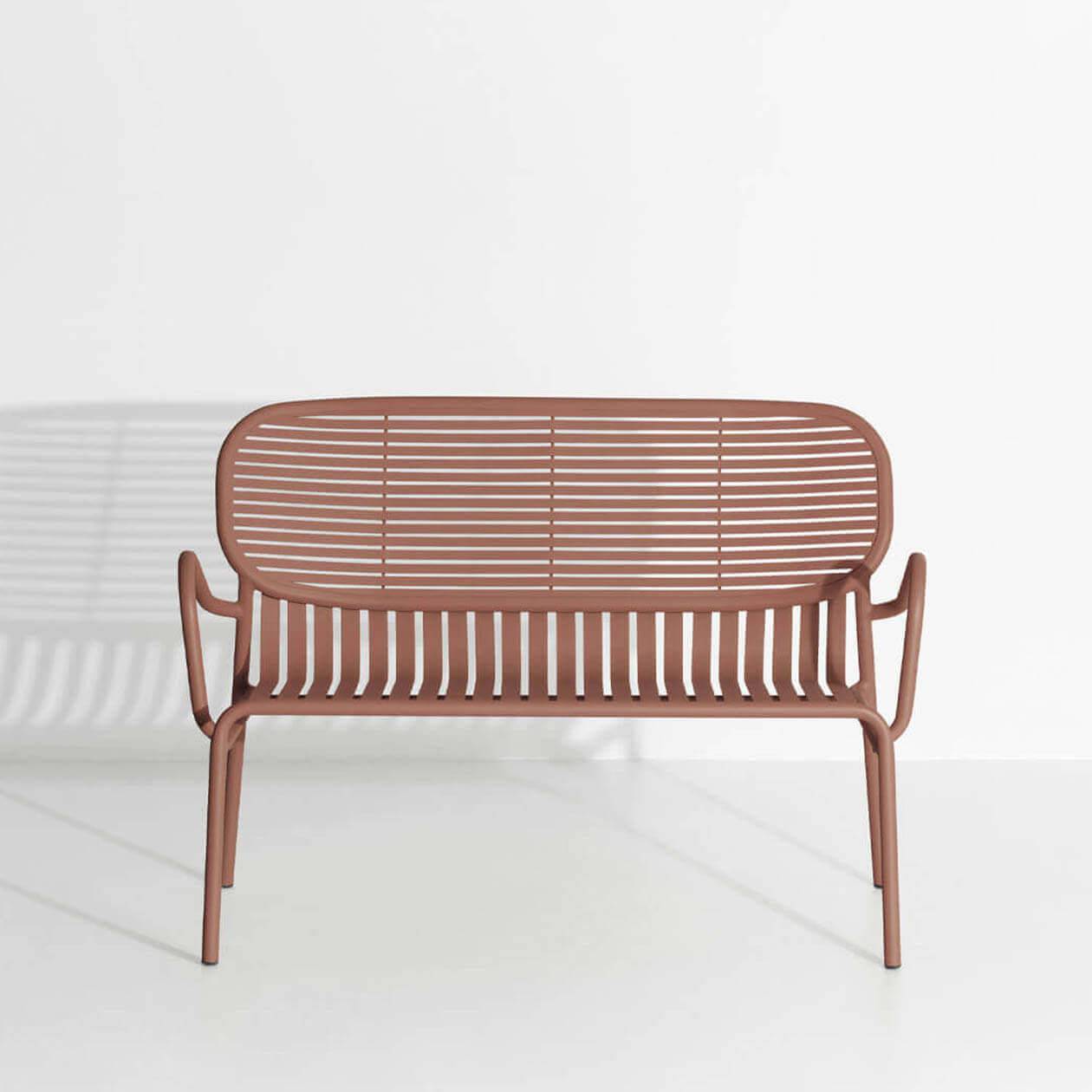 Week-End Gartensofa in Terracotta präsentiert im Onlineshop von KAQTU Design AG. Lounge Sofa ist von Petite Friture